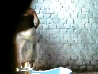 आबनूस बड़े मूवी सेक्सी इंग्लिश फिल्म स्तन