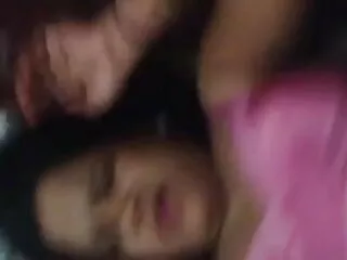 भव्य GF 3 सह इंग्लिश हिंदी सेक्स मूवी शॉट लेता है