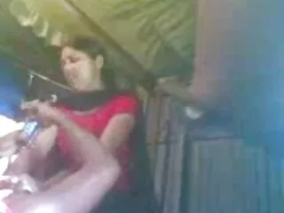 चार्ली Laine उसकी गीली सेक्सी इंग्लिश मूवी पिक्चर बिल्ली छूत