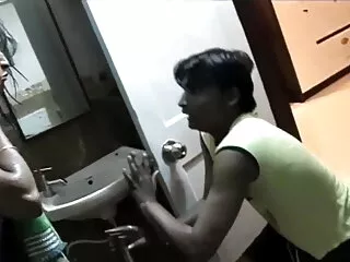 लामेंटे इंग्लिश सेक्सी मूवी फिल्म बाइसेक्स